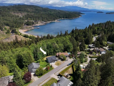 7808 Eagle Drive, Halfmoon Bay, BC, Halfmoon Bay — Single Family Residence for sale