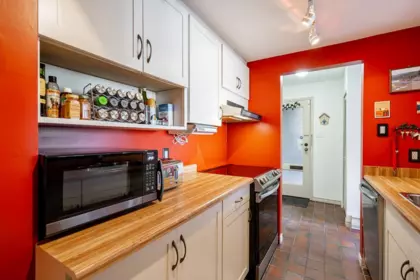 Guest Bathroom Photo of 836 Millbank, Vancouver, BC