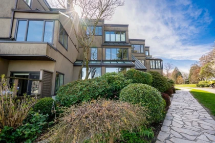 836 Millbank, Vancouver, BC, Vancouver — Townhouse for sale