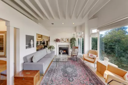Breakfast Nook Photo of 670 Montroyal Boulevard, North Vancouver, BC