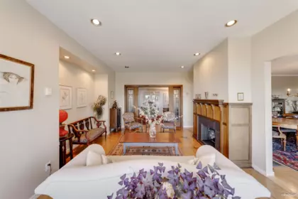 670 Montroyal Boulevard, North Vancouver, BC, North Vancouver — Single Family Residence for sale