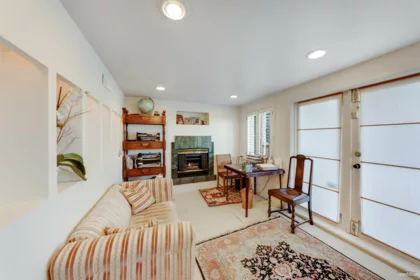 Laundry Room Photo of 670 Montroyal Boulevard, North Vancouver, BC