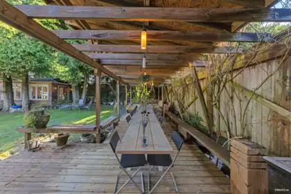 Outdoor Kitchen Photo of 670 Montroyal Boulevard, North Vancouver, BC