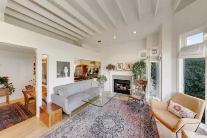 Primary Bedroom Photo of 670 Montroyal Boulevard, North Vancouver, BC