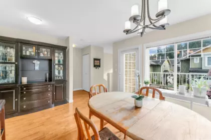 Breakfast Nook Photo of 6 6110 138 Street, Surrey, BC