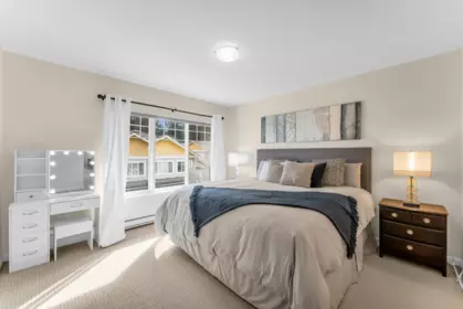 Entry Foyer Photo of 6 6110 138 Street, Surrey, BC