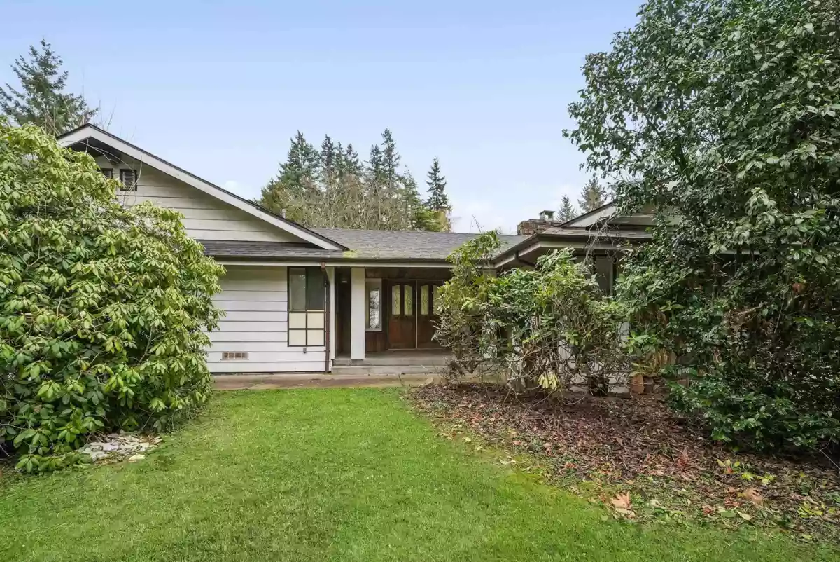 Living Room Photo of 7564 184 Street, Surrey, BC
