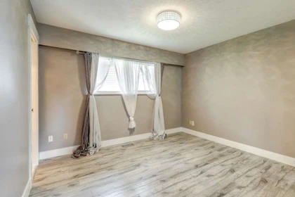Walk-In Closet Photo of 32881 Orchid Crescent, Mission, BC