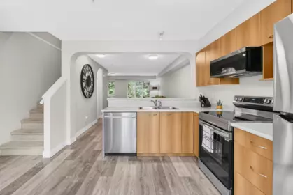 Kitchen Photo of 62 20176 68 Avenue, Langley, BC