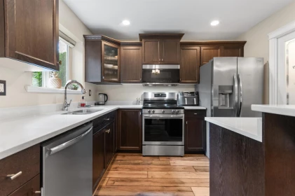 Kitchen Photo of 18 46832 Hudson Road, Chilliwack, BC