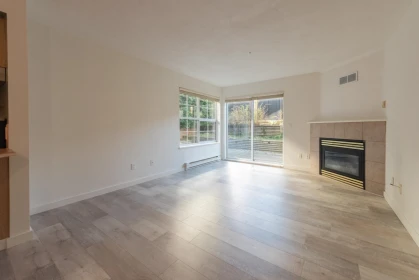 35 689 Park Road, Gibsons, BC, Gibsons — Apartment/Condo for sale