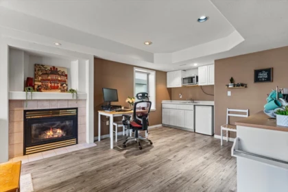 Laundry Room Photo of 16 3555 Blue Jay Street, Abbotsford, BC