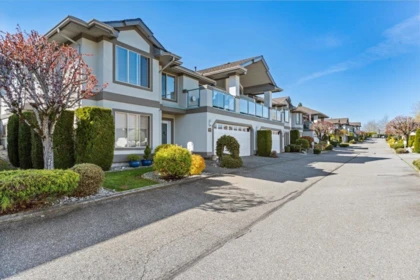 Outdoor Deck Photo of 16 3555 Blue Jay Street, Abbotsford, BC