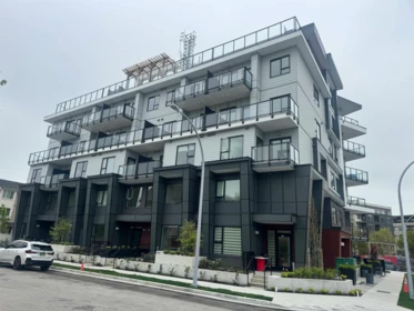 303 15739 Fraser Highway, Surrey, BC, Surrey — Apartment/Condo for sale