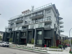 303 15739 Fraser Highway, Surrey, BC