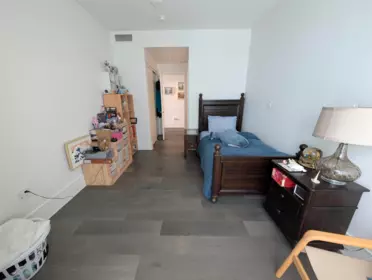 Basement Recreation Room Photo of 1905 1500 Martin Street, White Rock, BC