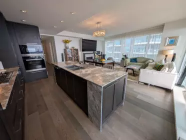Kitchen Island Photo of 1905 1500 Martin Street, White Rock, BC