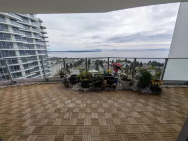 Outdoor Patio Photo of 1905 1500 Martin Street, White Rock, BC