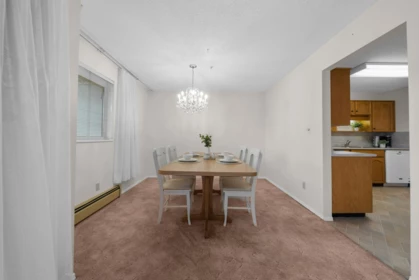 Breakfast Nook Photo of 217 31850 Union Avenue, Abbotsford, BC
