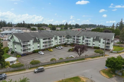 Swimming Pool Photo of 217 31850 Union Avenue, Abbotsford, BC