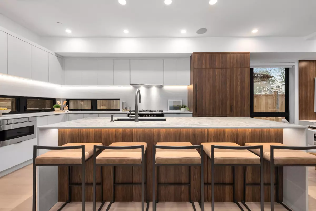 Dining Area Photo of 1 275 W 17th Avenue, Vancouver, BC