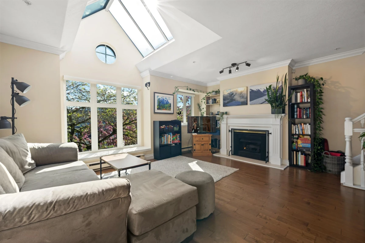 Family Room Photo of 2251 Heather Street, Vancouver, BC