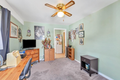 Hallway Photo of 11750 195a Street, Pitt Meadows, BC