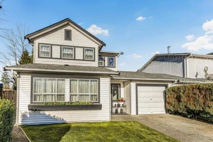 Hot Tub / Spa Photo of 15 11125 232nd Street, Maple Ridge, BC