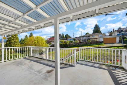 Staircase Photo of 11236 135 Street, Surrey, BC