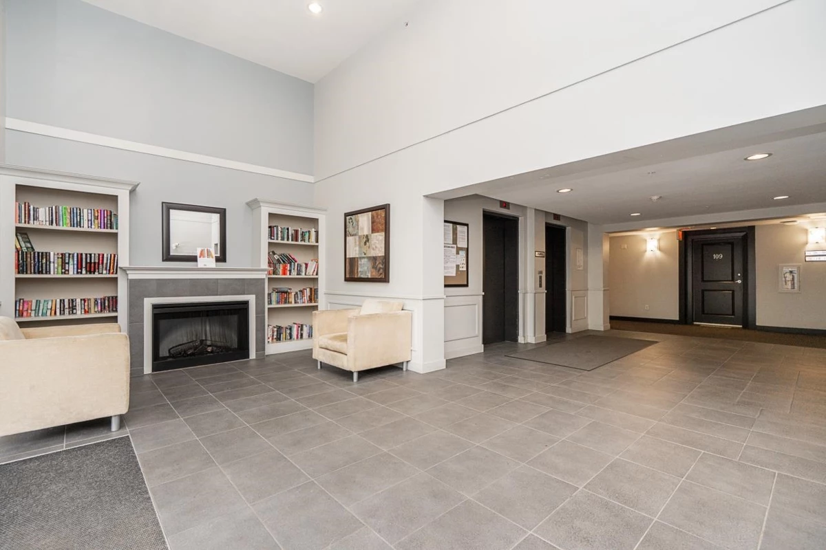 Family Room Photo of 114 2468 Atkins Avenue, Port Coquitlam, BC