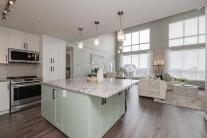 415 6490 194 Street, Surrey, BC, Surrey — Apartment/Condo for sale