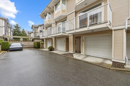 18 9079 Jones Road, Richmond, BC, Richmond — Townhouse for sale