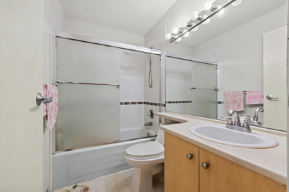 Laundry Room Photo of 18 9079 Jones Road, Richmond, BC
