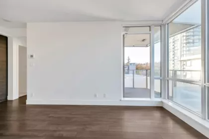 Guest Bathroom Photo of 601 1550 Fern Street, North Vancouver, BC