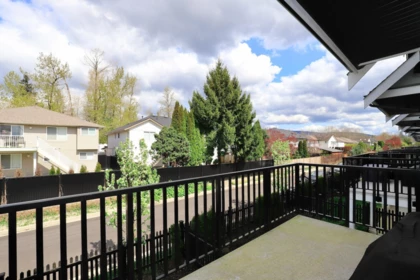 Bedroom 4 Photo of 1 12018 237 Street, Maple Ridge, BC