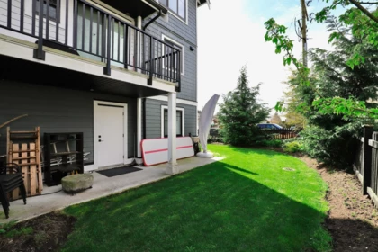 Front Yard Photo of 1 12018 237 Street, Maple Ridge, BC