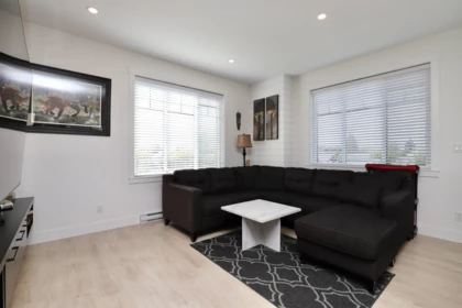 Walk-In Closet Photo of 1 12018 237 Street, Maple Ridge, BC