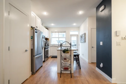 Kitchen Photo of 85 27735 Roundhouse Drive, Abbotsford, BC