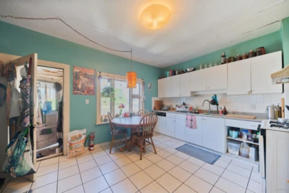 Kitchen Island Photo of 655 E Pender Street, Vancouver, BC