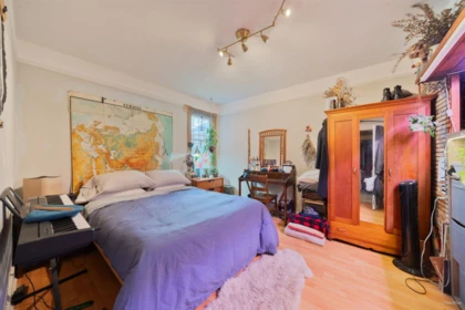 Kitchen Photo of 655 E Pender Street, Vancouver, BC