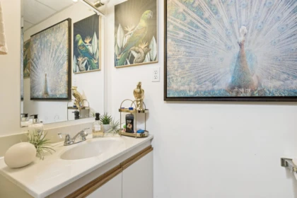 Entry Foyer Photo of 875 Porteau Place, North Vancouver, BC