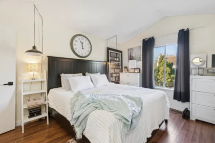 Loft / Bonus Room Photo of 875 Porteau Place, North Vancouver, BC