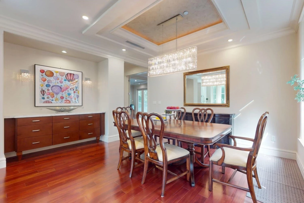Dining Area Photo of 3749 W 11th Avenue, Vancouver, BC