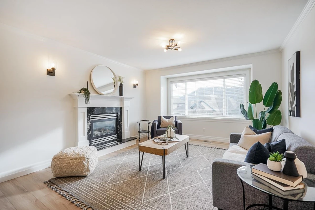 Dining Area Photo of 45987 Sherwood Drive, Chilliwack, BC