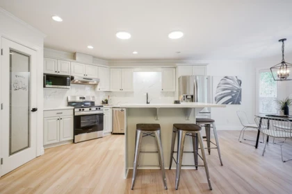 Breakfast Nook Photo of 45987 Sherwood Drive, Chilliwack, BC