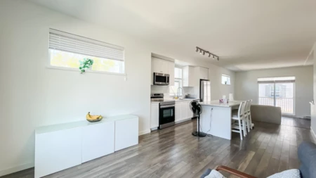 Primary Bedroom Photo of 1 15487 99a Avenue, Surrey, BC