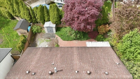 Swimming Pool Photo of 11911 238b Street, Maple Ridge, BC