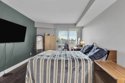 Bedroom 2 Photo of 804 15030 101 Avenue, Surrey, BC