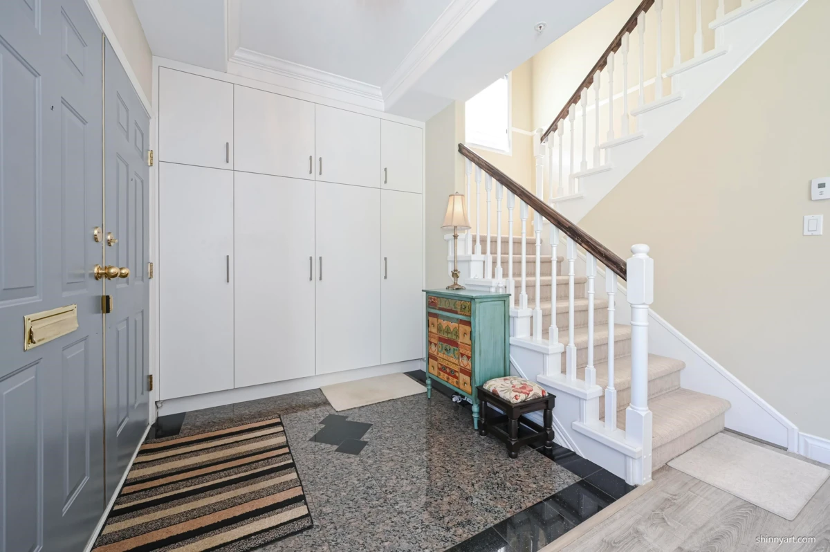 Family Room Photo of 1933 W 42nd Avenue, Vancouver, BC