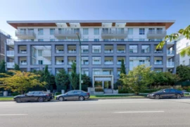 111 6677 Cambie Street, Vancouver, BC